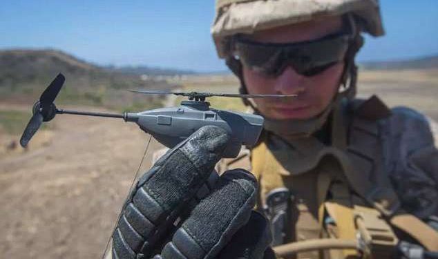 ABD ordusu 32 gr ağırlığındaki drone’ları test ediyor