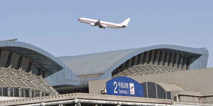 Pekin Başkent Havalimanı 100 milyon yolcu sınırını geçti