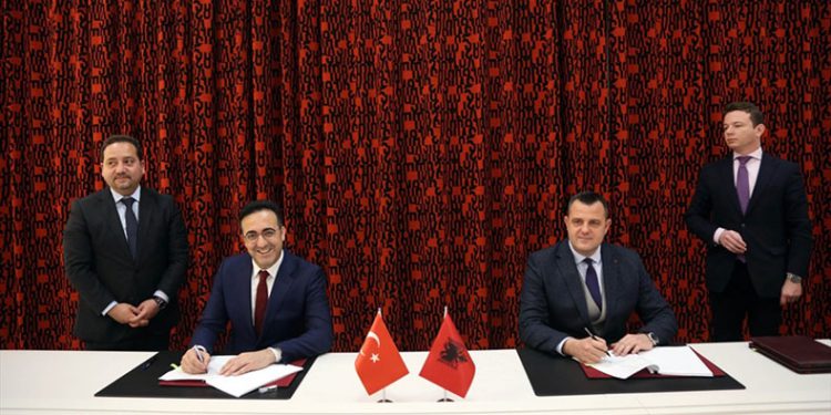 Air Albania THY ile uçuşa geçecek