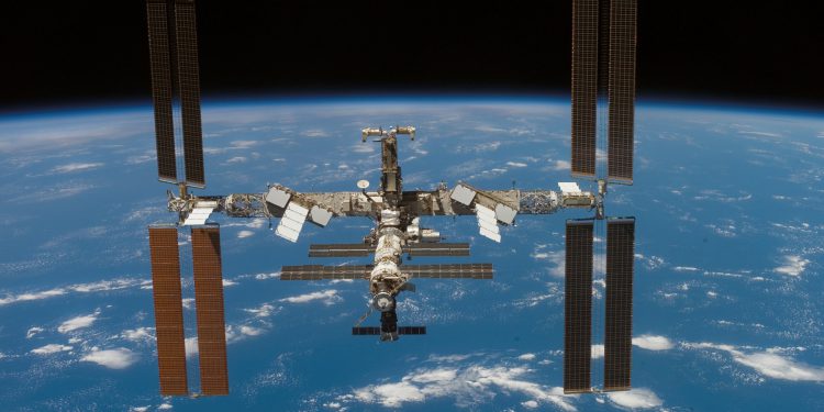 Uluslararası Uzay İstasyonu’nda 2 kişilik yer açıldı