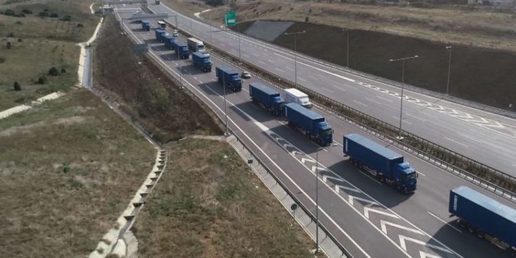 Büyük göçün en yoğun saatleri belli oldu