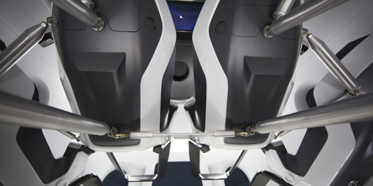 İşte astronotları uzaya çıkaracak “Crew Dragon”