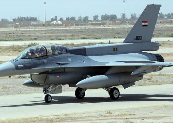 Irak savaş uçakları uluslararası koalisyonla operasyona çıktı