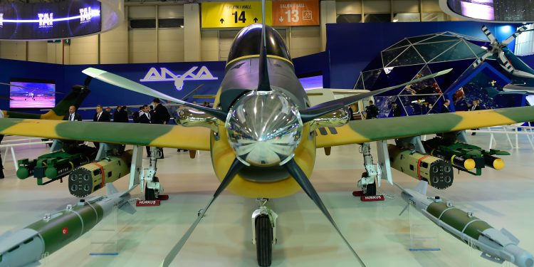 IDEF kapılarını bugün açıyor