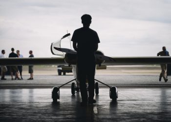 İlk elektrikli uçak yarışları ne zaman yapılacak?