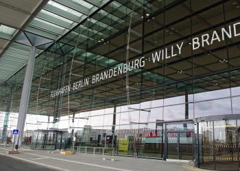 Berlin Brandenburg 2020’deki açılışa hazırlanıyor