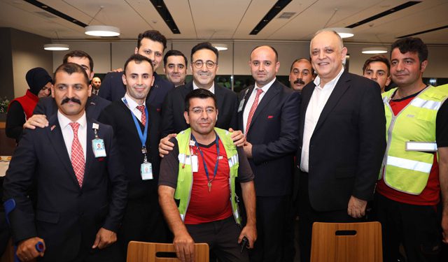 İlker Aycı personelle Ramazan etkinliklerinde buluştu