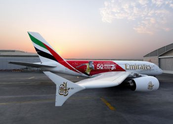 A380 ‘Rugby Sevens’ için özel boyandı