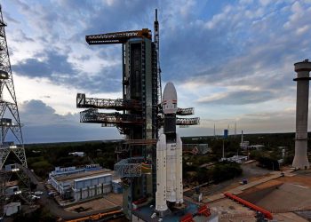 Hindistan’ın Ay seyahati son anda ertelendi