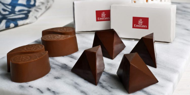 Emirates’ten yolcularına milyonlarca çikolata