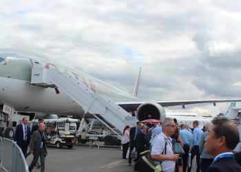 Katar Havayolları’nın 777’si Farnborough Airshow’da