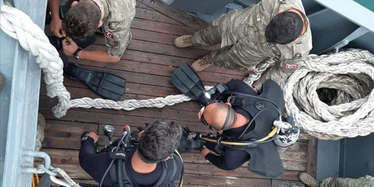 SAK timi pilot ve karakutuyu arıyor