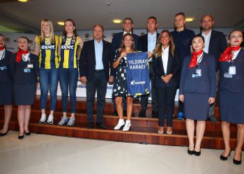 Corendon, Fenerbahçe kadın voleybol takımına sponsor oldu
