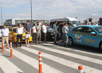 Hani havalimanında tüm taksiler turkuaz olacaktı!