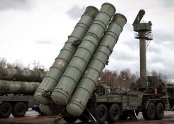 “Türkiye bazı S-400 parçalarını üretebilir”