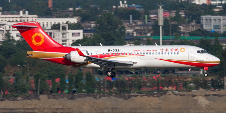 Çinli bölgesel uçaktan ilk yurt dışı seferi