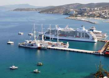En fazla kruvaziyer gemisi Kuşadası’na yanaştı