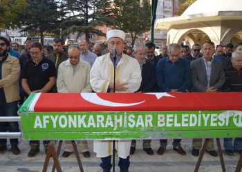 Pilot Hakan Çetinkaya sonsuzluğa uğurlandı