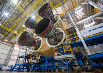 Yeni motorlarla Mars seyahati kısalacak