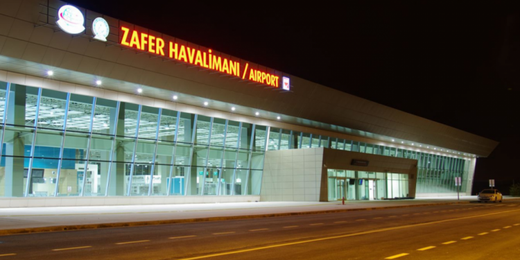 Zafer Havalimanı yolcu hedefini ne kadar tutturdu?