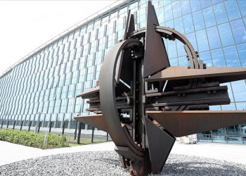 Türk savunma sanayisi NATO’ya ‘akıl’ veriyor