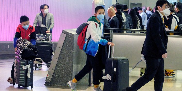 Rusya Çin’e vizeyi askıya aldı