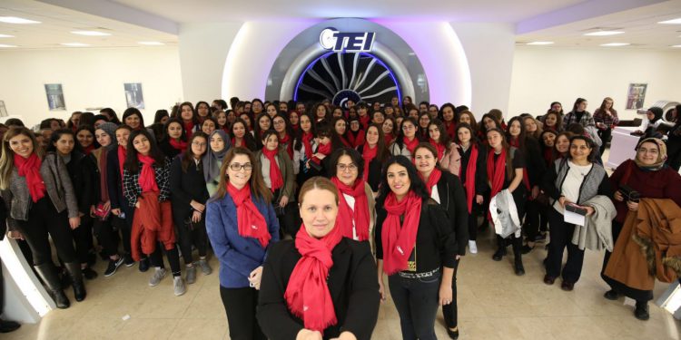Eskişehirli kız öğrenciler TEI’yi ziyaret etti