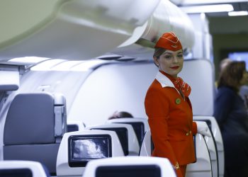 Tur şirketleri ile havayolları karşı karşıya