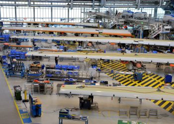 Airbus, kanat üretimini yavaşlattı