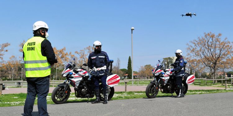 İtalya’da drone ile karantina kontrolüne onay