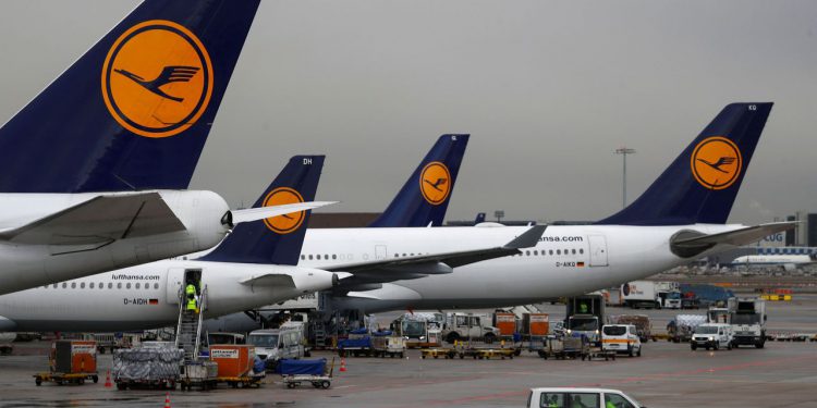 Lufthansa 7 bin 100 uçuşunu iptal etti