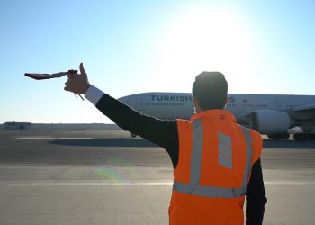 THY, 23 Nisan özel uçuşunun görüntülerini paylaştı