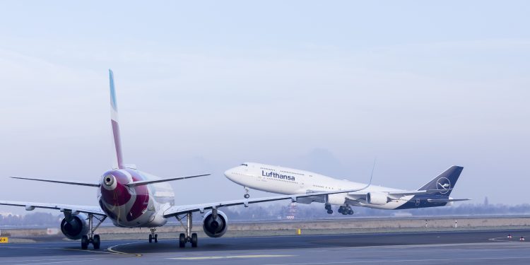 Lufthansa’da yolculara maske zorunluluğu