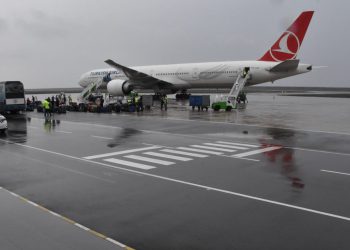 Yurt dışındaki Türklerin tahliyesi sürüyor