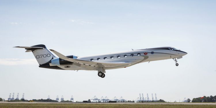 İş jeti G700’ün üçüncüsü de gökyüzü ile buluştu