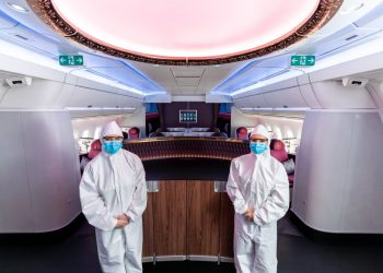 Qatar Airways kabin ekipleri uçuşa hazır