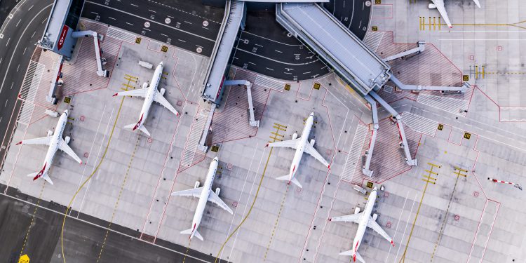 Uçakla seyahat etmek güvenli mi?