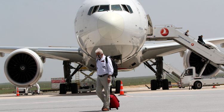 ABD’den 305 Türk vatandaşı Sivas’a getirildi