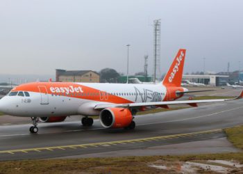 Airbus ve easyJet teslimatları erteledi
