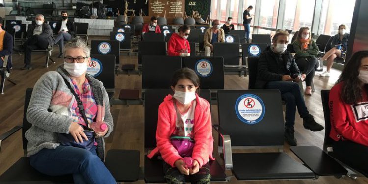 Sabiha Gökçen’den ilk sefer İzmir’e yapıldı