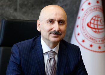 Bakan Karaismailoğlu:  “Covid-19 için can suyu verdik”