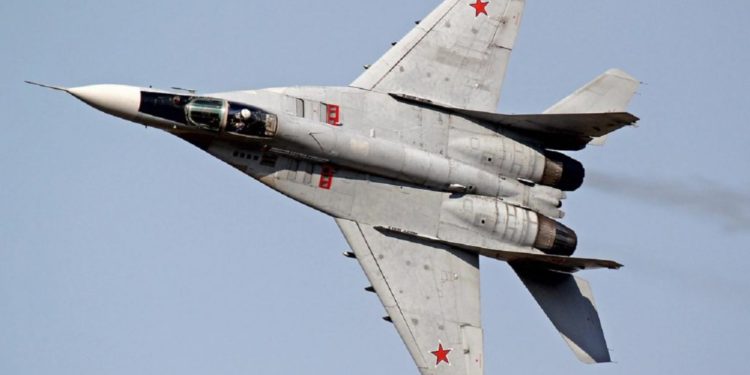 Hindistan Rusya’dan 33 savaş uçağı alıyor