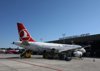 THY ve Pegasus Üsküp’te su takıyla karşılandı