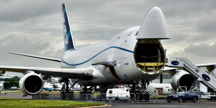 Covid aşısını dağıtmak için 8 bin kargo uçağı lazım