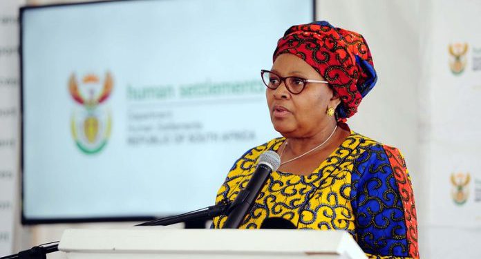 Savunma Bakanı’nın 3 aylık maaşı kesildi