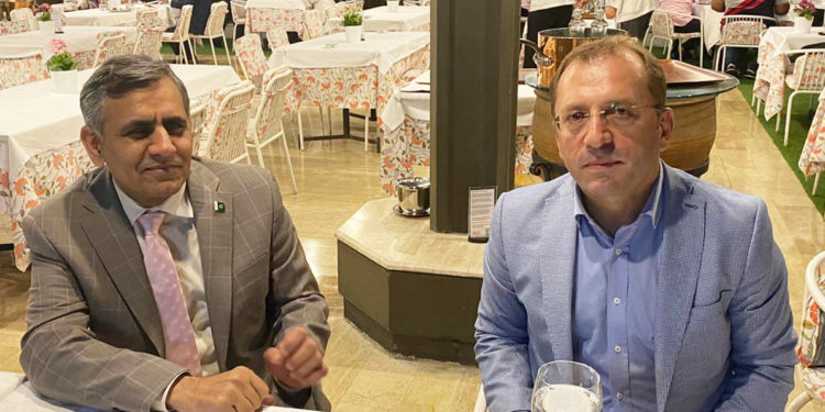 “Covid-19’da uçakları yere indirmeyen tek havayoluyuz”