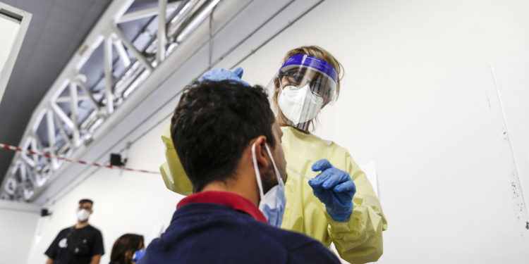 İtalya’da “koronavirüssüz” uçuşlar başladı