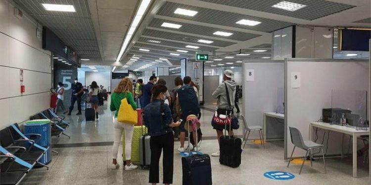 Avrupa’nın ilk “koronavirüssüz” uçuşları başladı