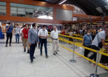 Sabiha Gökçen Havalimanı’nda Covid-19 denetimi