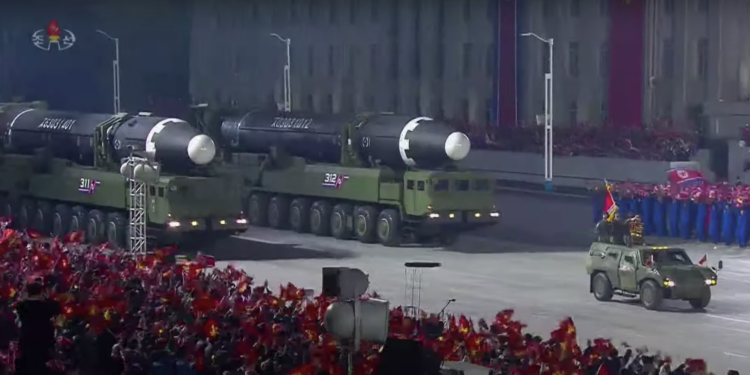 Kuzey Kore’den kıtalararası yeni balistik füze